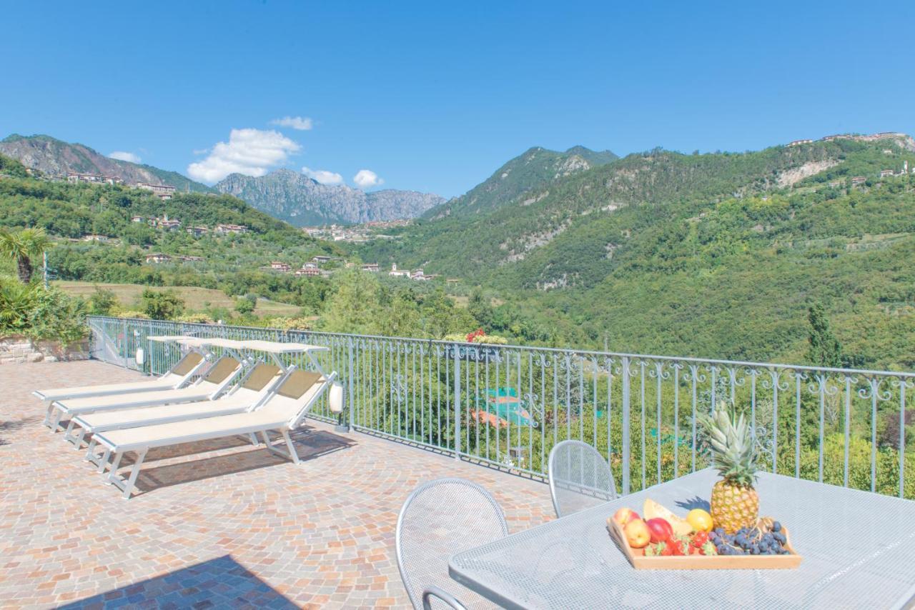 Residence Terry Tremosine Екстериор снимка